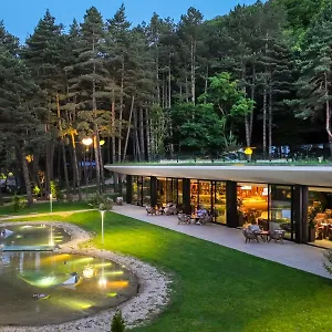 منتجع Bioli Wellness *****
